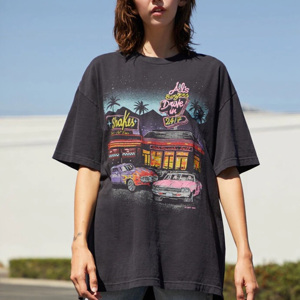 brandy melville graphic tee
